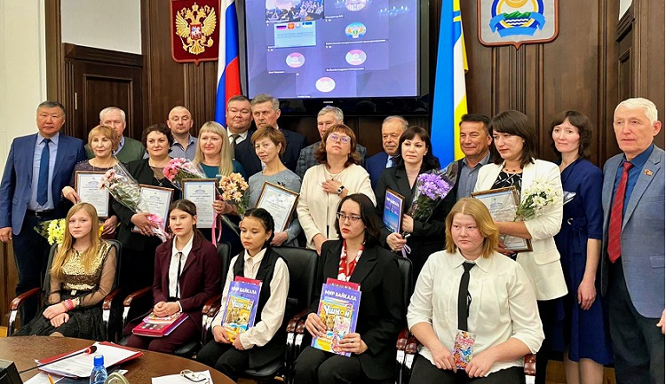 Отряд школьного лесничества «Зеленый дом» центра «Звездный» отмечен Народным Хуралом Бурятии 12 Апреля 2023